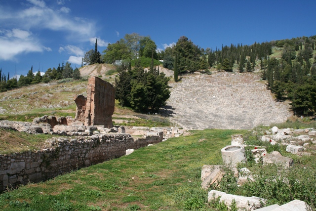 Argos - Entrance approach to the archaeological site